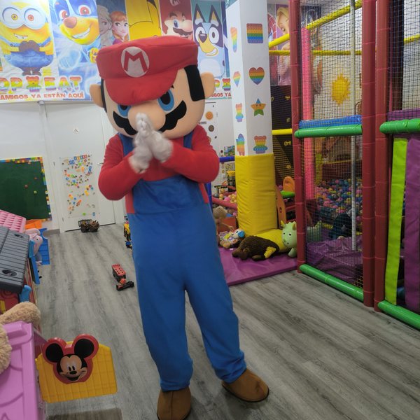 Super Mario